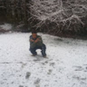 Meet your Posher, Bakari